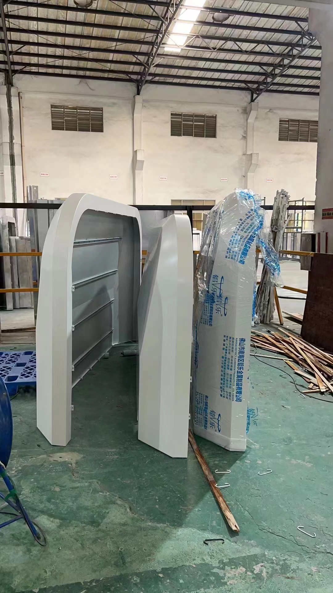 廣東太空艙板外殼