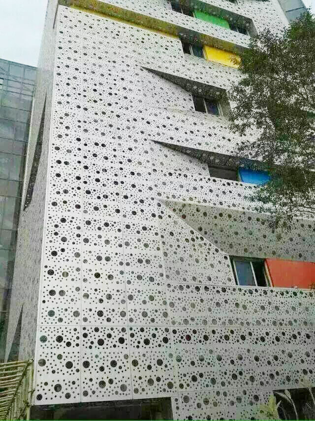 廣東氟碳沖孔鋁單板